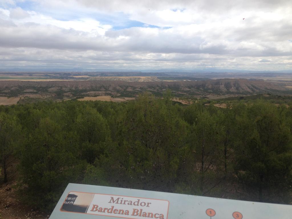 Apartamento Turistico Cigueena De アルゲダス エクステリア 写真