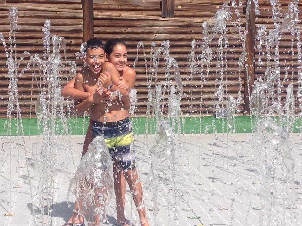 Apartamento Turistico Cigueena De アルゲダス エクステリア 写真