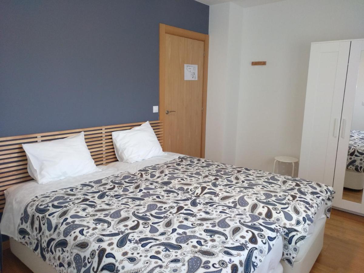 Apartamento Turistico Cigueena De アルゲダス エクステリア 写真
